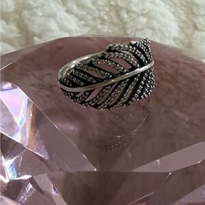 Pandora Magic Feathers Silver and  Crystals Ring 54